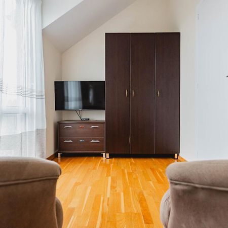 Apartman Kalvarija Belgrado Esterno foto