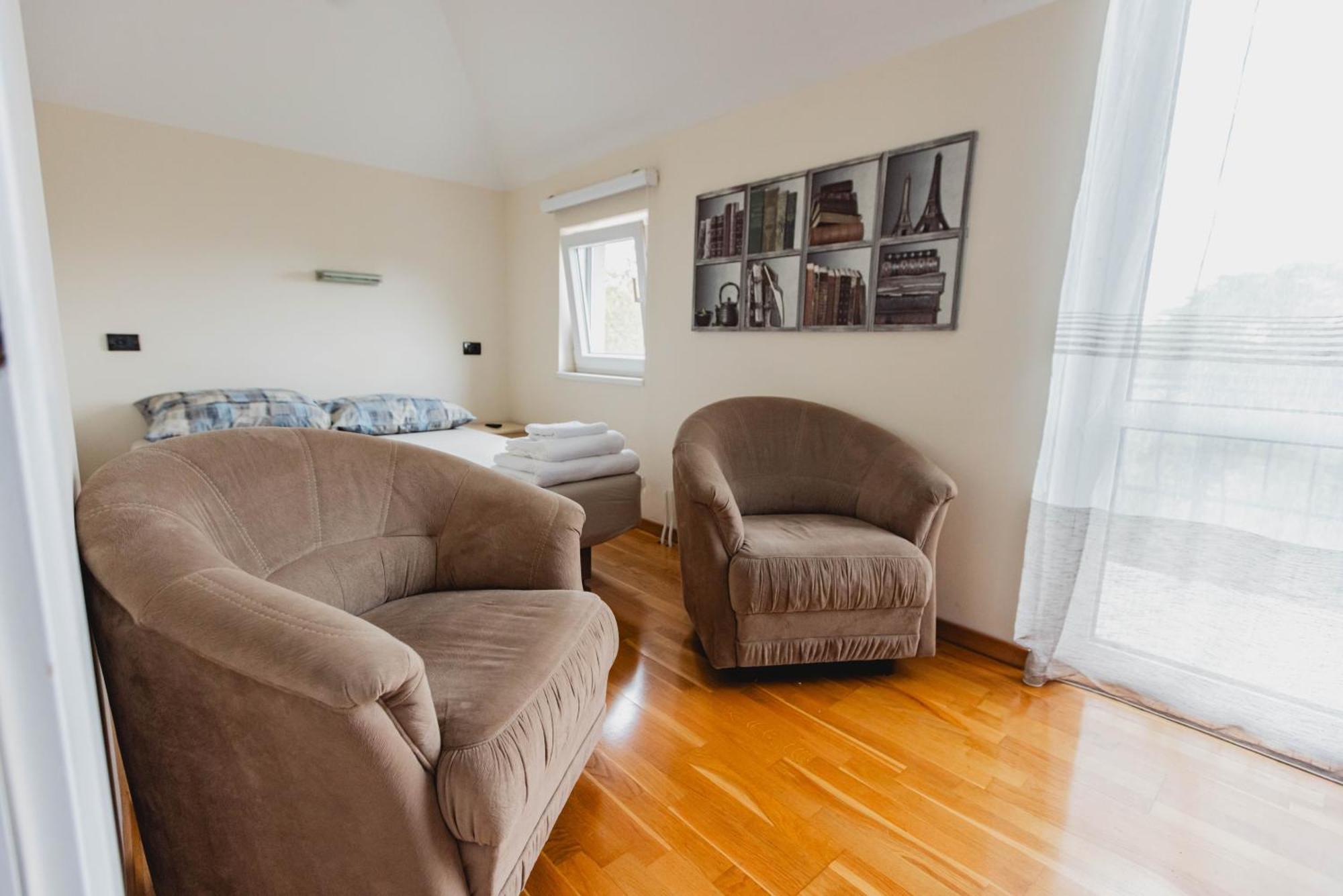 Apartman Kalvarija Belgrado Esterno foto