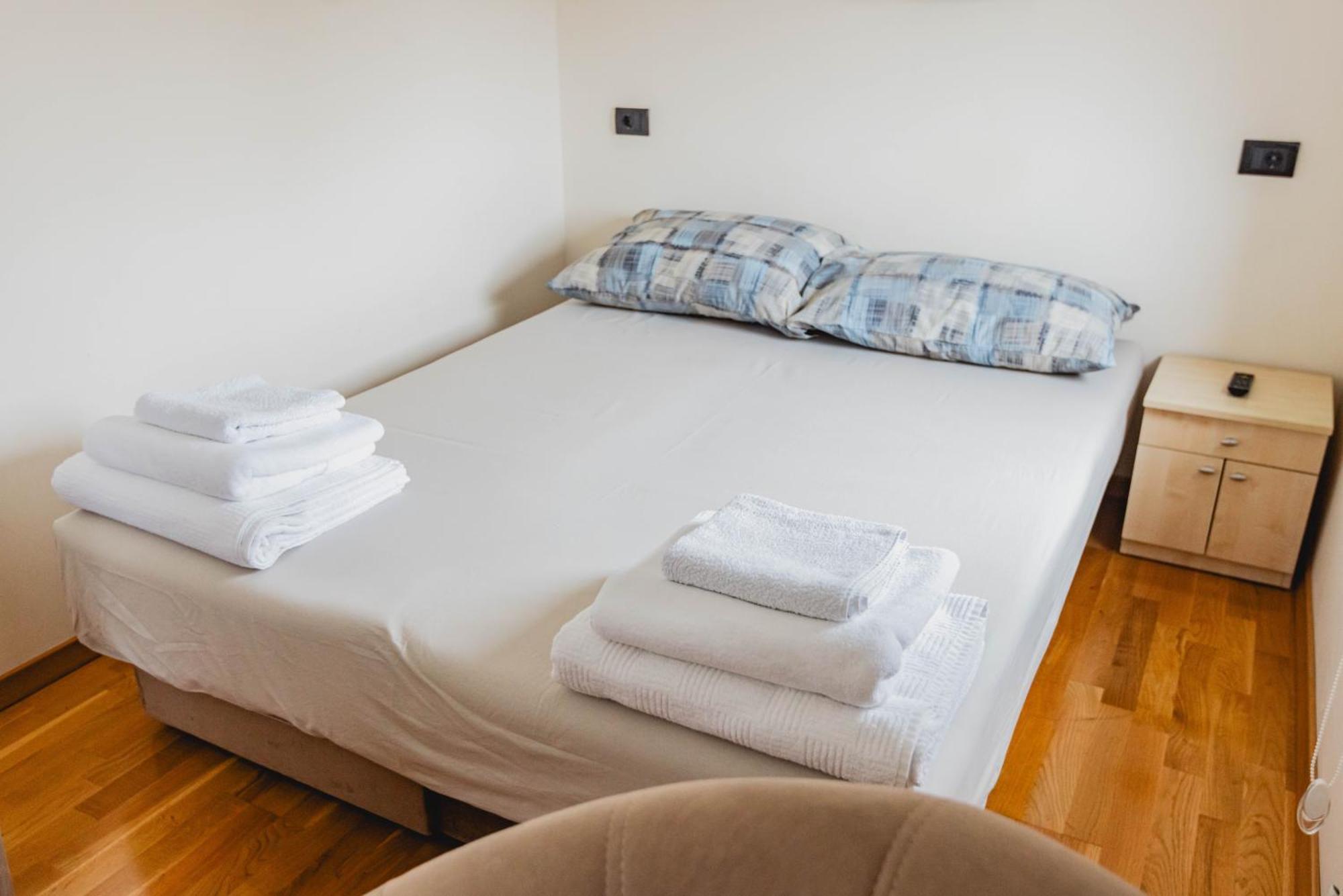 Apartman Kalvarija Belgrado Esterno foto